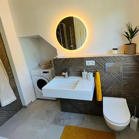 55m2 Rabenstein Kids Welcome, Wifi, Privater Parkplatz, Waschmaschine, Babybett, Klimaanlage Apartment Chemnitz