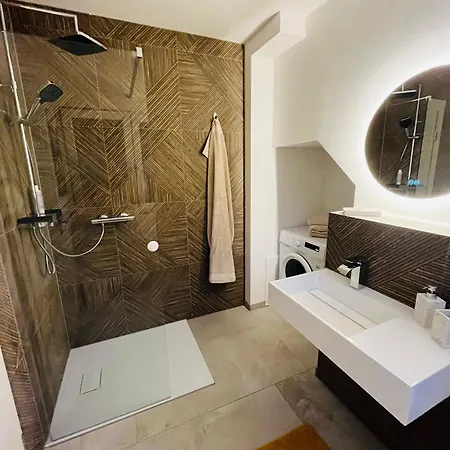 55m2 Rabenstein Kids Welcome, Wifi, Privater Parkplatz, Waschmaschine, Babybett, Klimaanlage Apartment Chemnitz