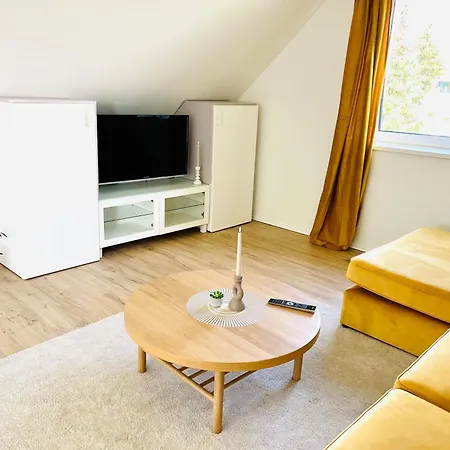 55m2 Rabenstein Kids Welcome, Wifi, Privater Parkplatz, Waschmaschine, Babybett, Klimaanlage Apartamento *
