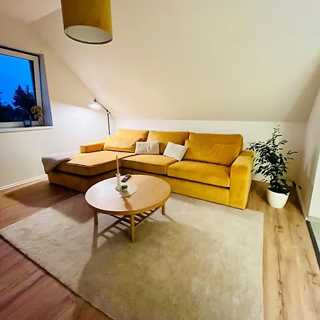 55m2 Rabenstein Kids Welcome, Wifi, Privater Parkplatz, Waschmaschine, Babybett, Klimaanlage Apartment *